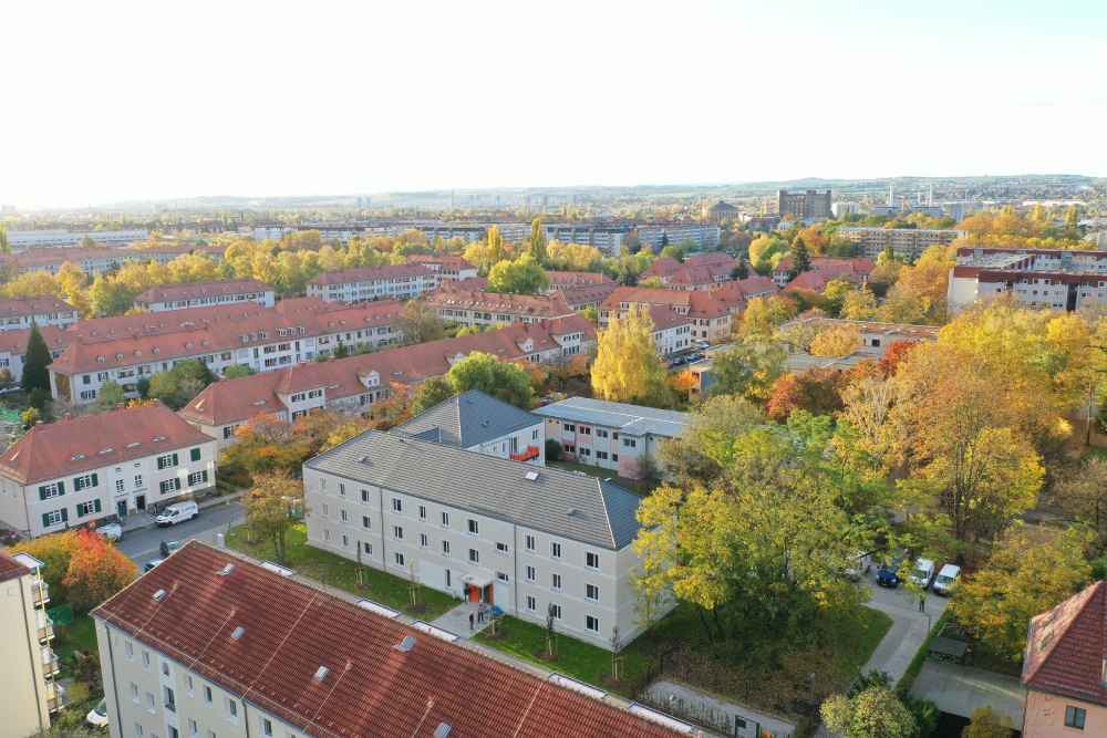 Luftbild vom Mehrfamilienhaus an der Schrammsteinstraße 18 in Dresden-Gruna. Foto: Wid